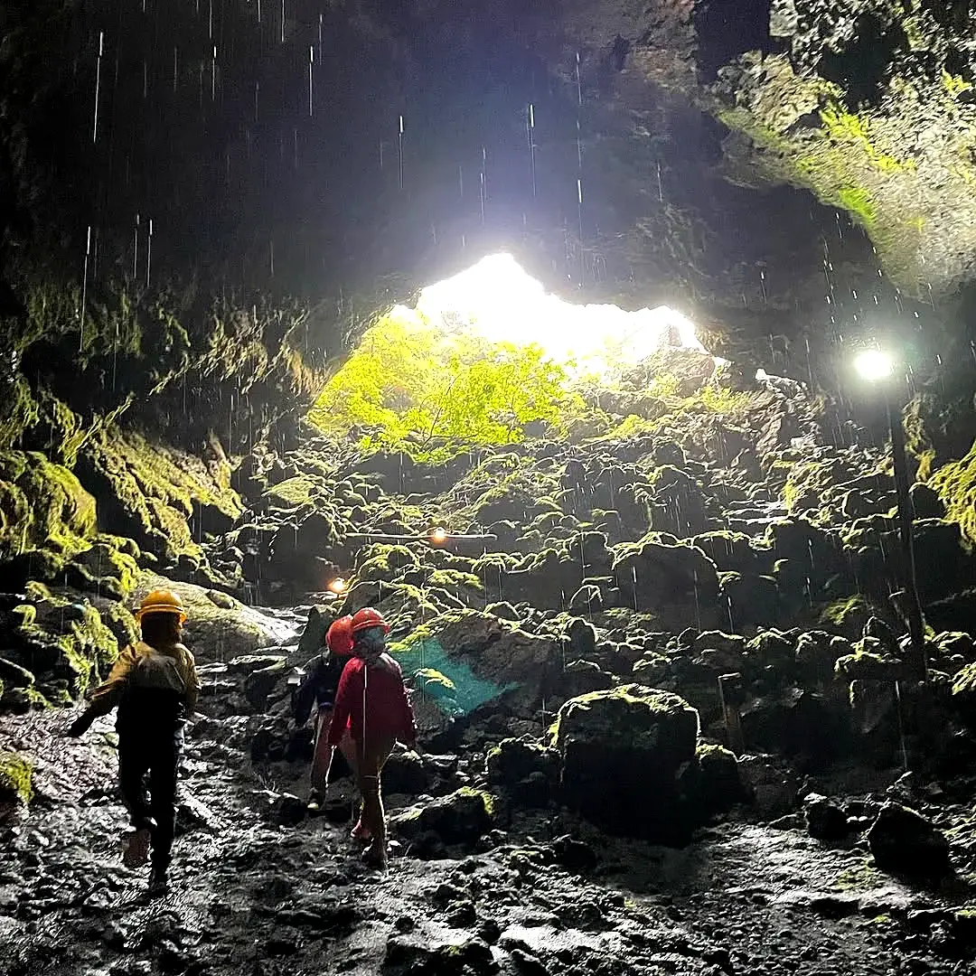 Tour Cuevas Volcánicas del Villarrica (3)
